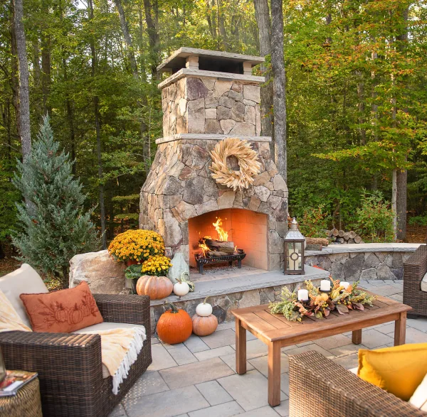 Outdoor fireplace build