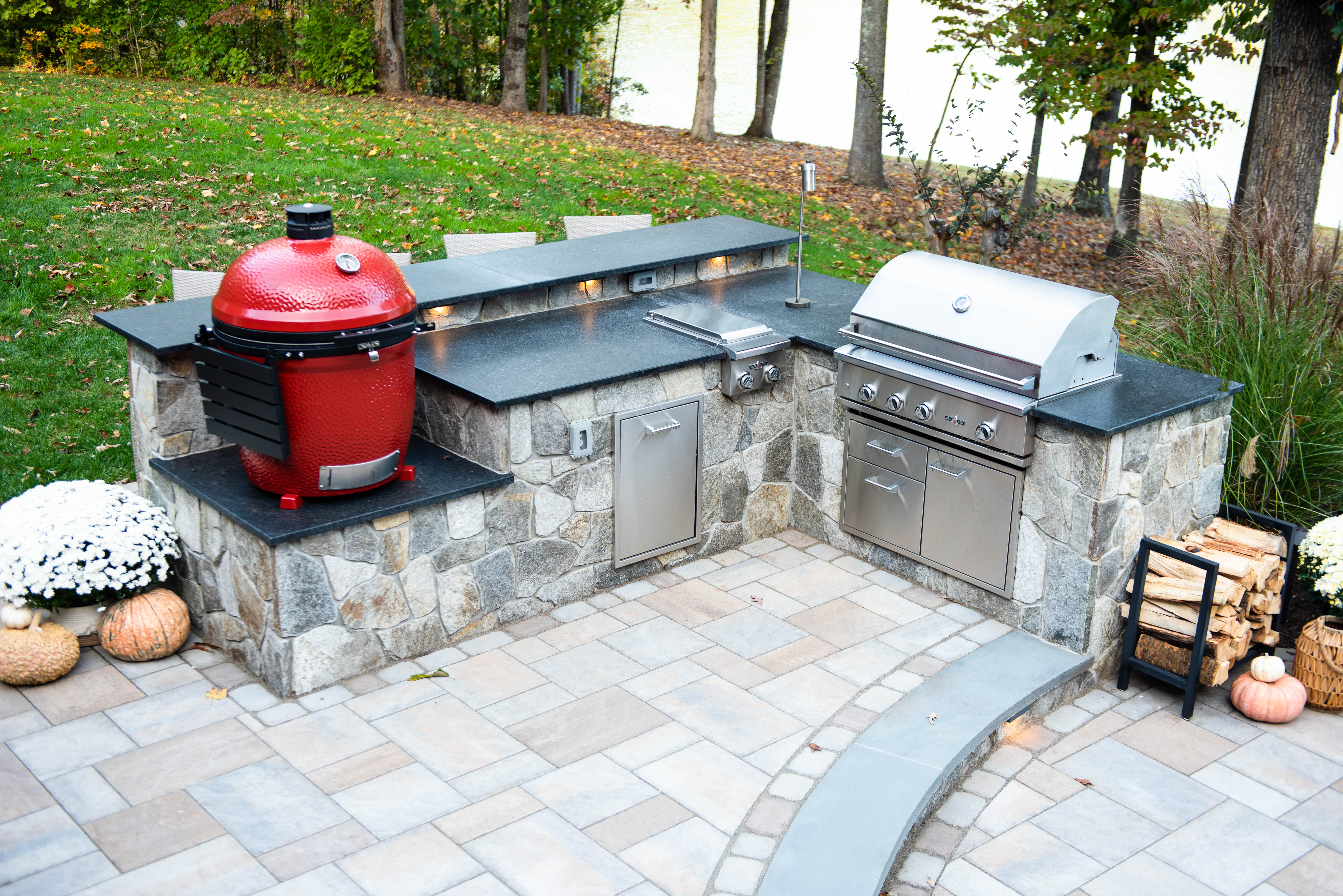 Outdoor Kitchens