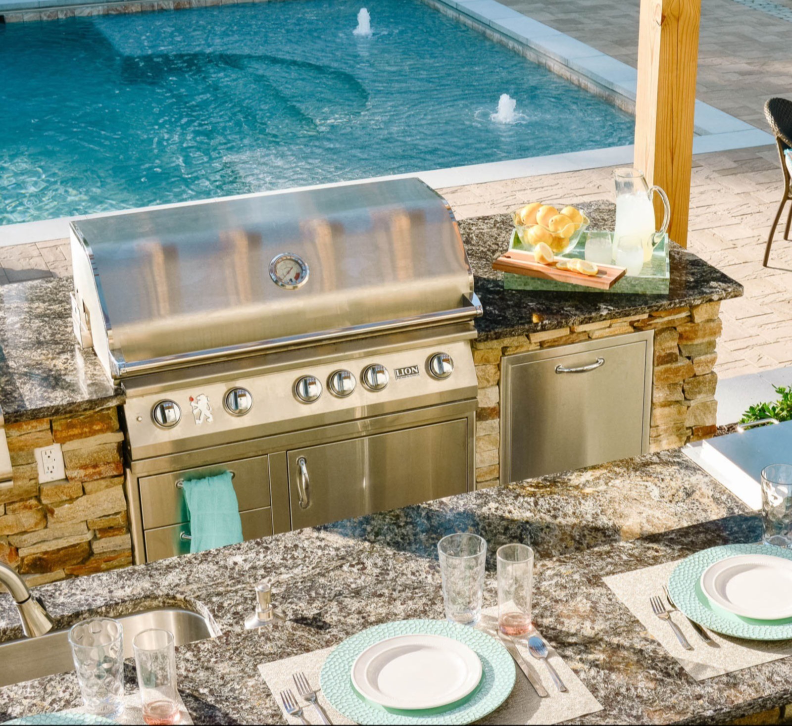 Outdoor Kitchens